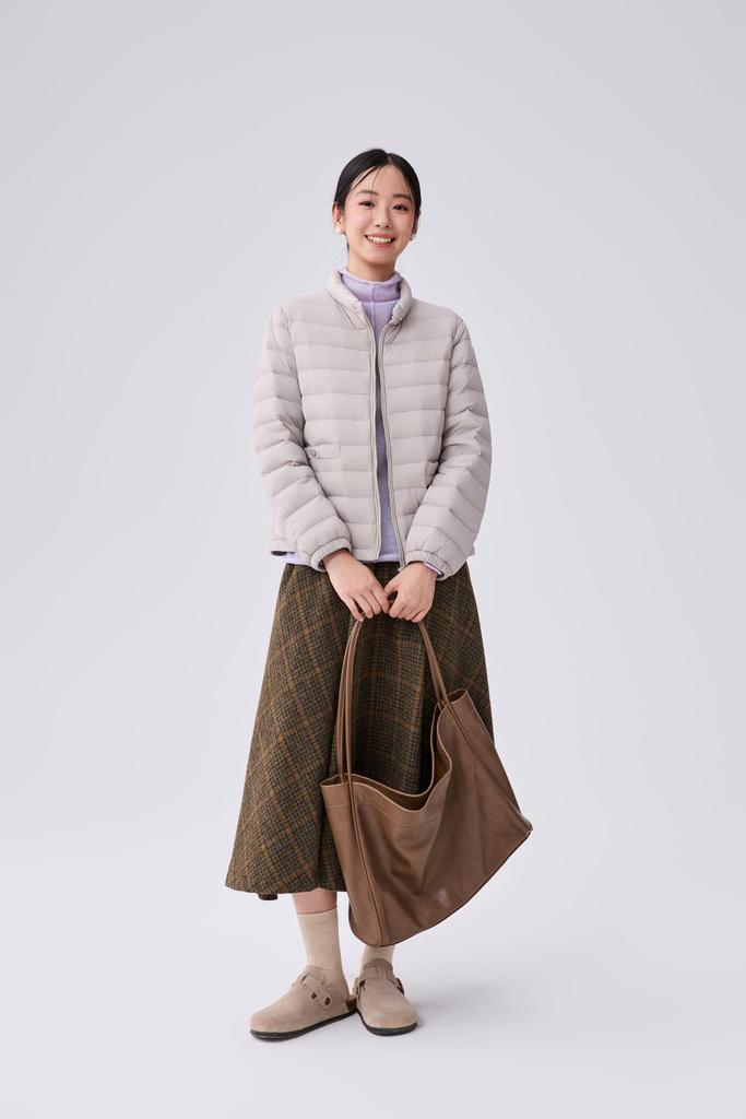 Umo Short Down Warm for Autumn and Perfect for and Outdoor Size L Women's Jacket, Stand-Up Collar, Winter, Lightweight, Water-Repellent, Windproof,