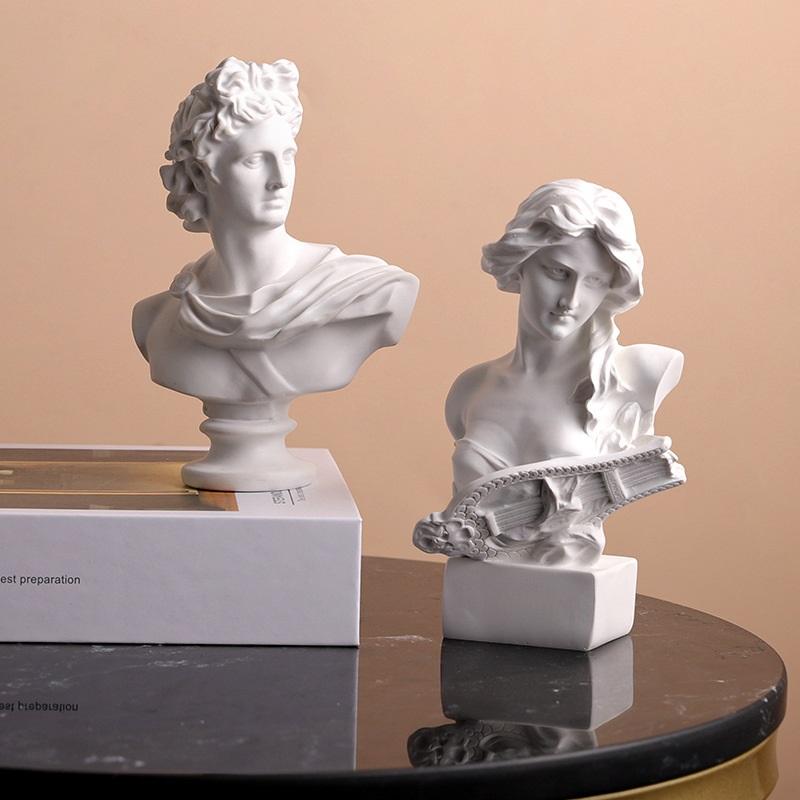 Nordická řecká figurka socha pryskyřičná dekorace umělecké studio skica skica umění zátiší dekorace