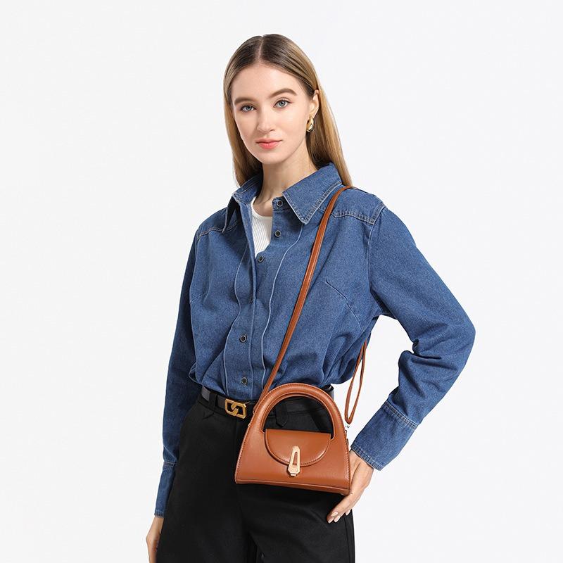 2025 Summer New Half-Moon Bag for Women, Solid Color Commuter Vintage Lock Handbag, Trendy and Stylish Casual Crossbody Bag