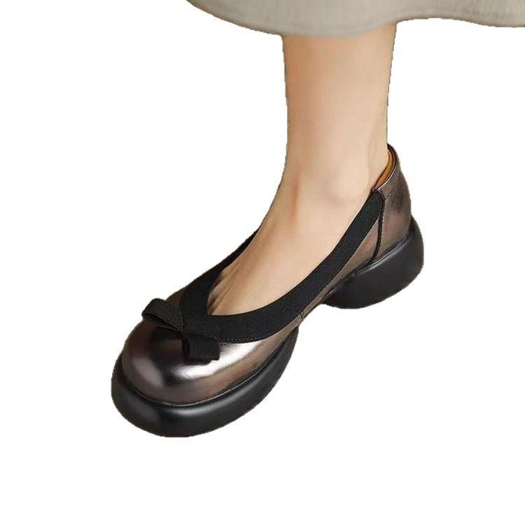 Fashion round head thick sole Mary Jane women's shoes 2025 autumn new one-pedal middle-aged women's single shoes versatile small leather shoes