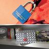 Master Lock Aluminium Padlock with Vinyl Cover, Key, 30x52x16 mm, Color