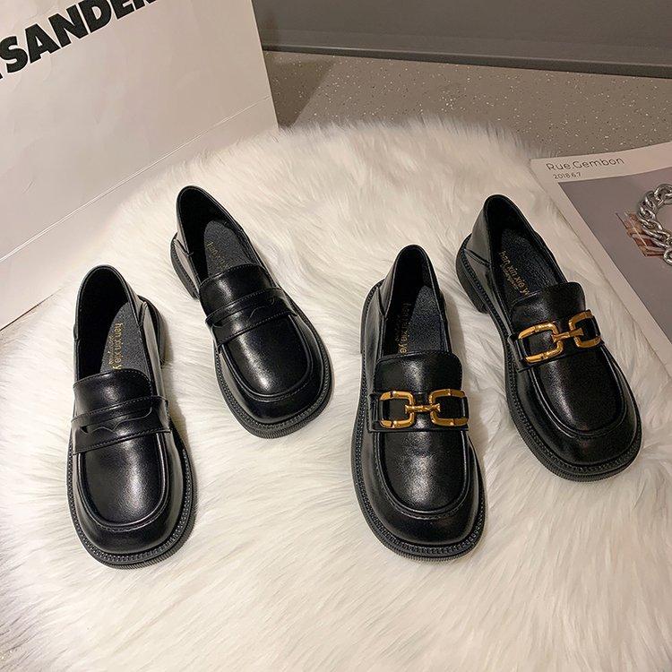 Soft-soled loafers women's one-pedal spring 2025 new flat-soled single shoes black retro British style small leather shoes