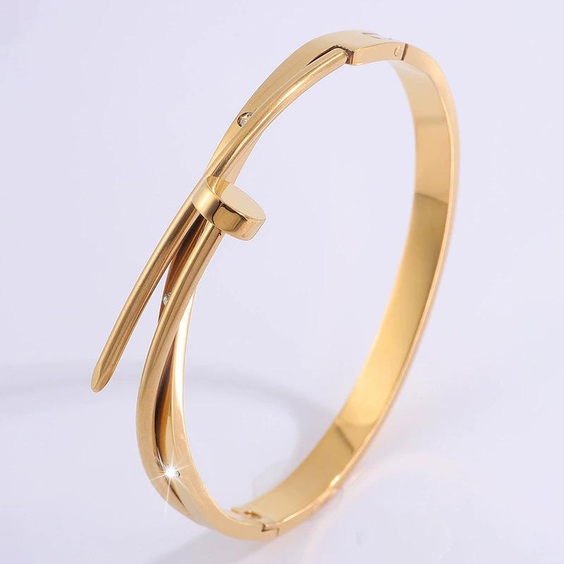 Starry Sky Silver Titanium Steel Bracelet for Women - High-End, Versatile, Full Diamond, Non-Fading Fashion Accessory