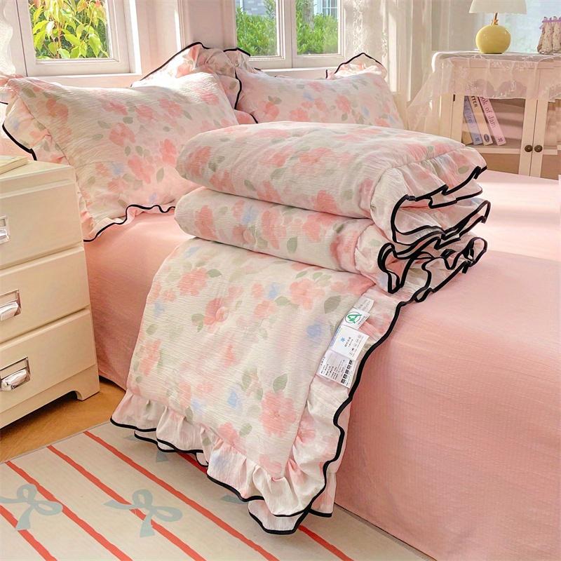 1pc Floral Summer Quilt - Lightweight, Breathable & Light Beige-Friendly Polyester Fabric for All Seasons