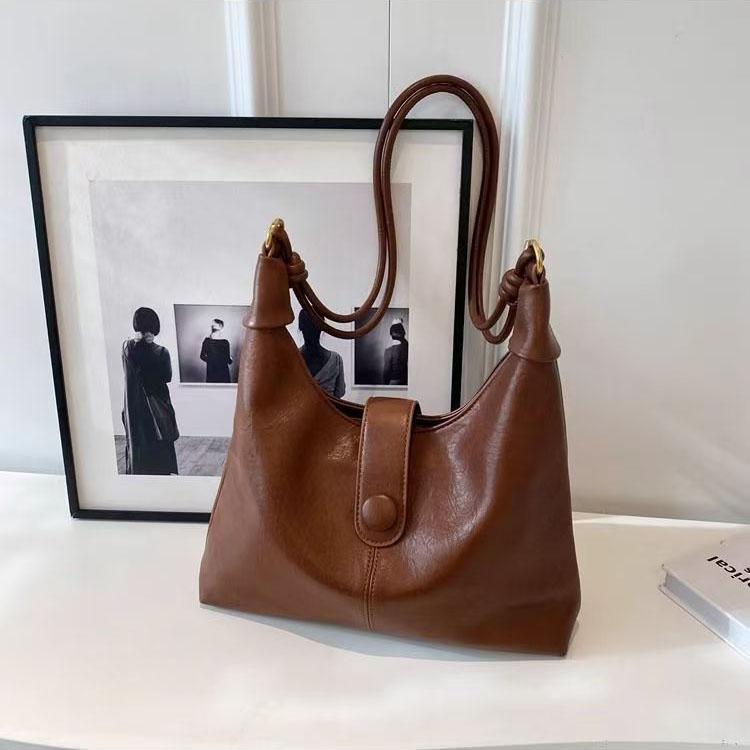 Rad Retro Large Capacity Bag Crossbody Bag 2025 New Casual Simple High-end Single Shoulder Versatile Crossbody Tote кофейный 1759₽