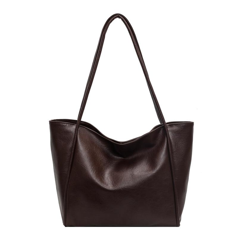 Large-capacity Bag Women's Autumn Versatile New Fashion Simple Shoulder Bag Texture Class Commuter Care