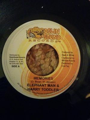 7inch Record ELEPHANT MAN, HARRY TODDLER - Memories GQ12201 Down Sound Reco Jamaica Reggae, Ska & Dub Used
