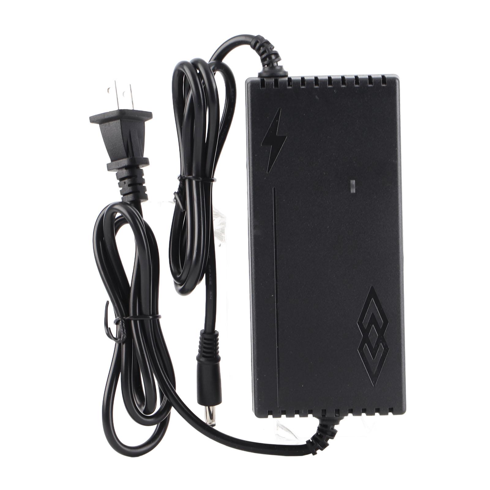 

Адаптер живлення Розумний зарядний пристрій AC100‑240V для 14,6V 5A 4S 12V Lithium Battery Pack