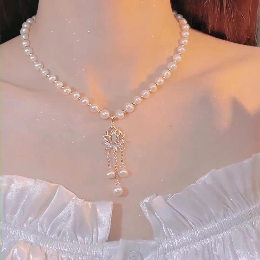 Pearls Party Jewelry Zinc Zinc Alloy Women's Necklace Lotus Shape Crystal Pendant Korean Style Necklace