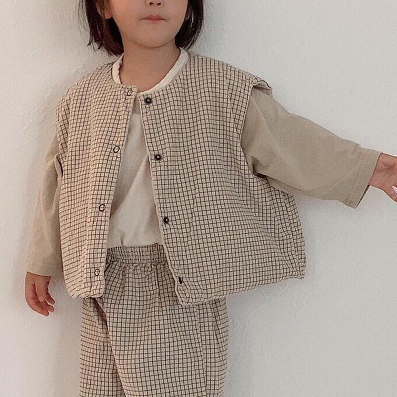 Korean-Style Kids' Autumn Cardigan: Trendy, Skin-Tone, Single-Breasted, Cotton Liner Vest, Hoodless Design