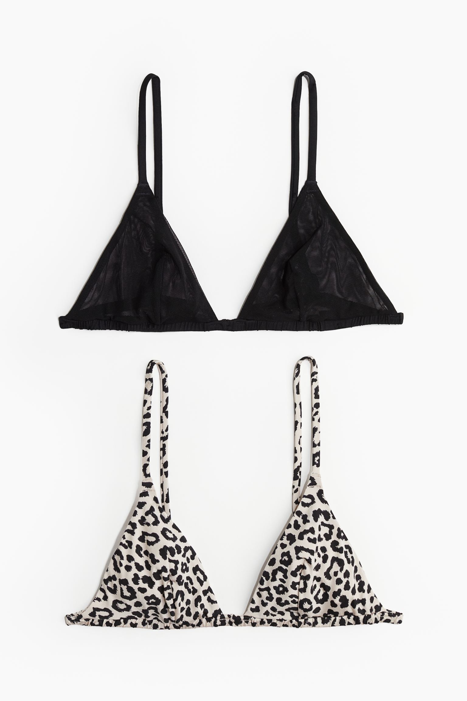 

2 пары мягких бюстгальтеров