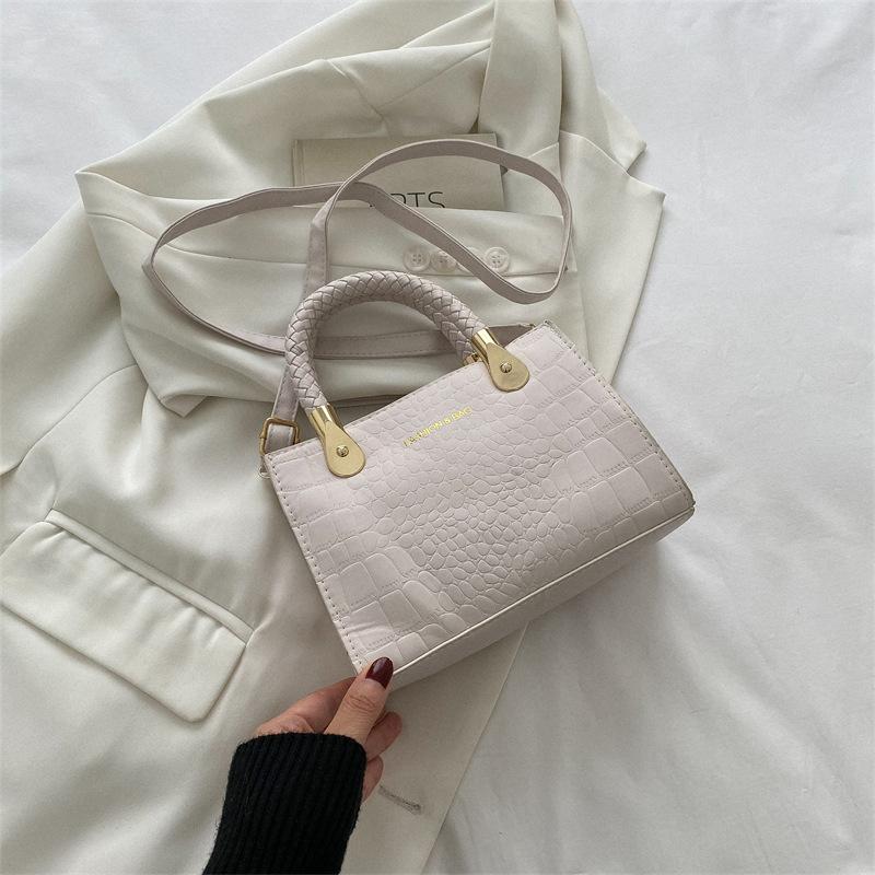 Bag Women's Bag Fashion Trend Casual Portable Small Square Bag Retro One Shoulder Crossbody Women's Small Square Bag