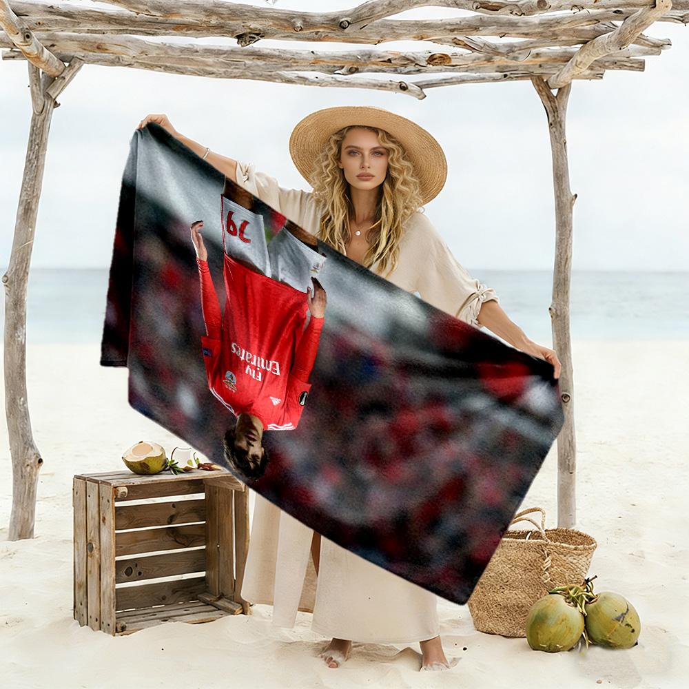 Soccer Player Action Beach Towel Soft Durable Quick-Dry Comfortable Lightweight Suitable for Sports, Travel, Swimming, Yoga, Bathroom, Beach, And Pool