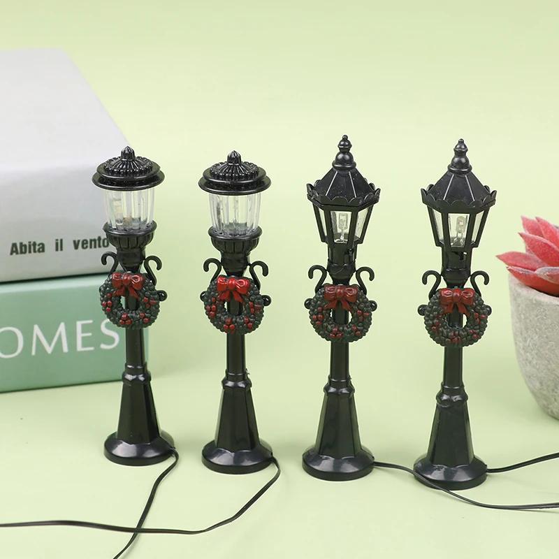 1Pcs/Set Mini Christmas Street Light Models Dollhouse Streetlight Micro‑Landscape Fairy Garden Ornament Accessories