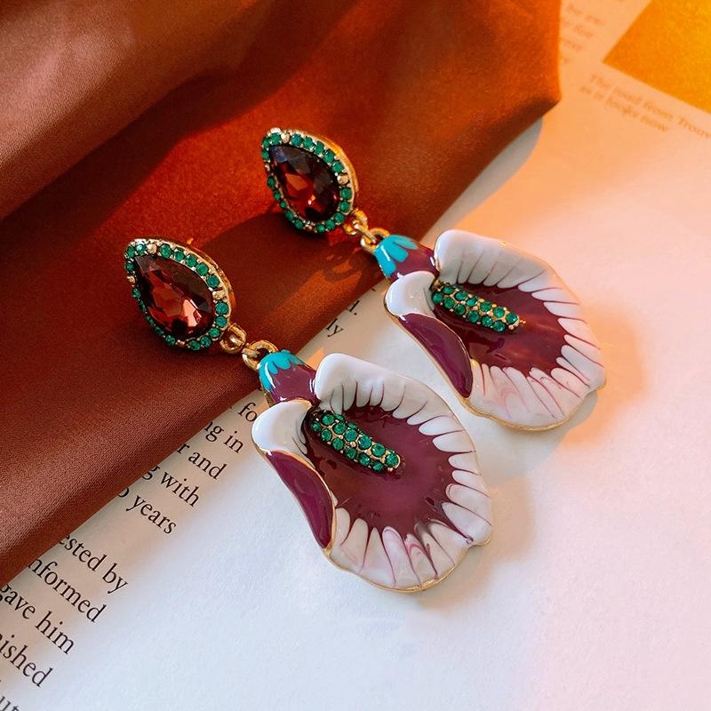 Elegant Knot Diamond Embedded Enamel Flower Earrings Vintage Court Style Women's Fashion Jewelry Personality Trend