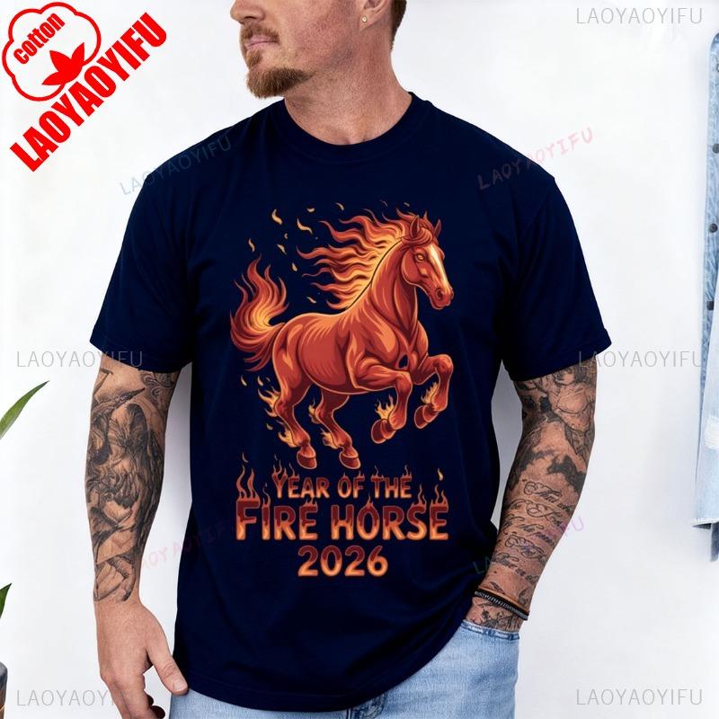 Jahr des Feuerpferdes 2026 Tierkreis Chinesisches Neujahr 2026 Rundhals Kurzarm Baumwoll Oberteil Alle Jahreszeiten Lässig Mode Weiche T-Shirts