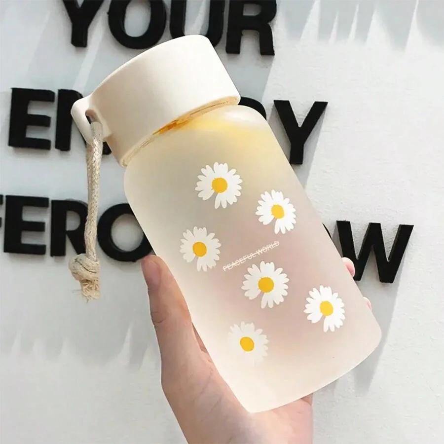 500ml Small Daisy Frosted Plastic Cup Creative Outdoor Water Cup Portable Transparent Travel Tea Cup Cute Water Bottle