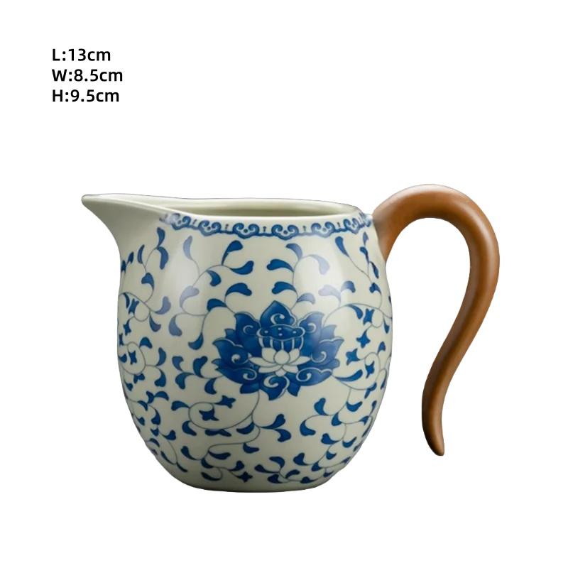 280mlRu Kiln Blue and White Fair Cup with Handle Ceramic Large Tea Sea Fair Cup Kung Fu Tea Set Uniform Cup Filter Tea Dispenser