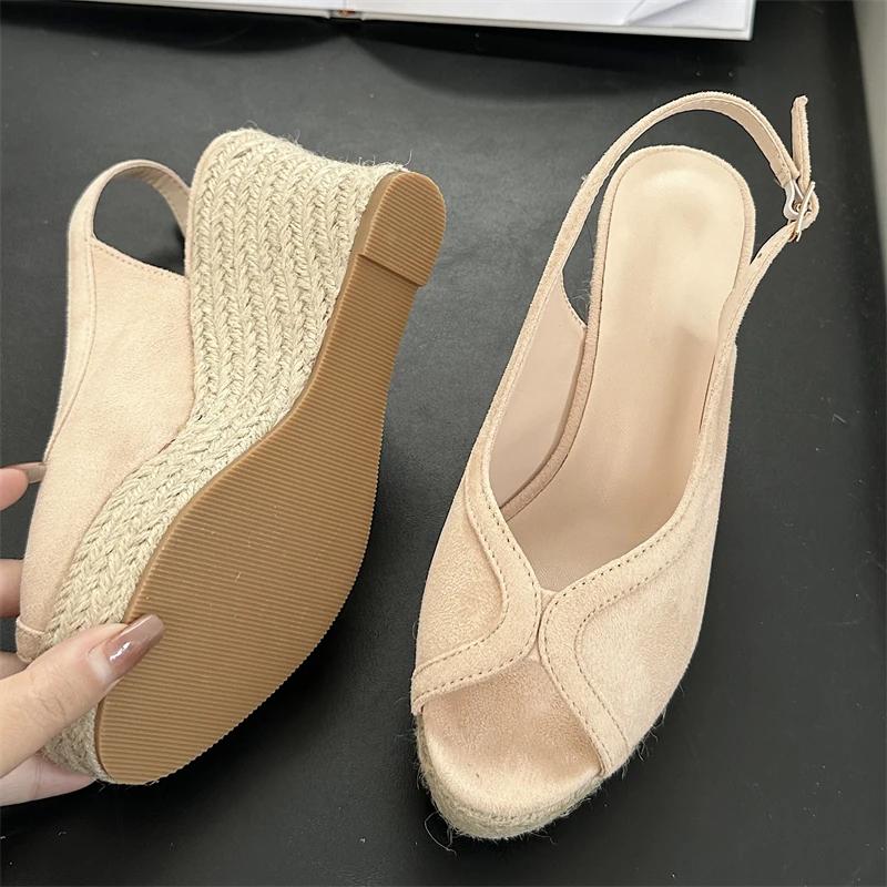 Fashion Eilyken 2025 New Summer Rattan Weave Peep Toe Women Sandals Fashion Buckle Strap Platform Wedges Heels Shoes