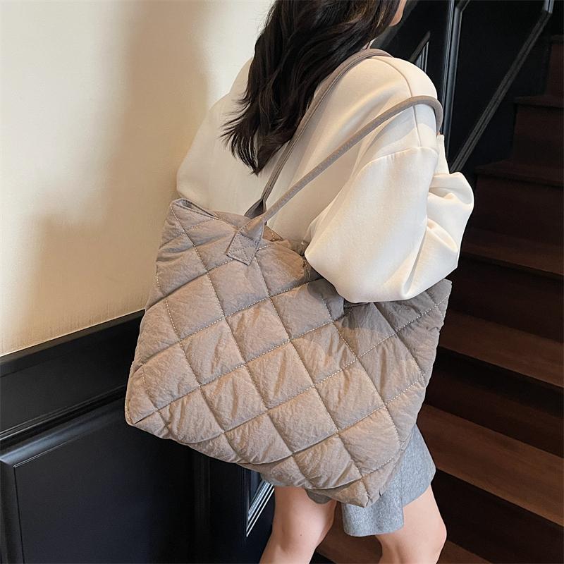 Women's Tote Bag Large Capacity Shoulder Bag