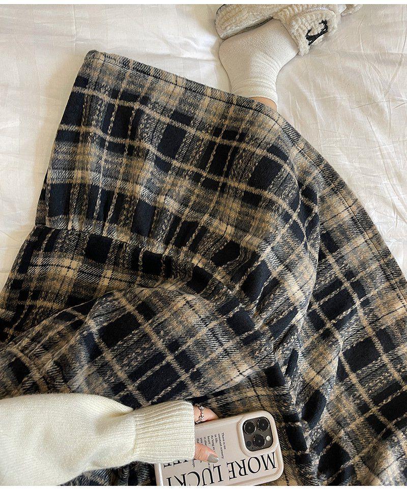 Retro Red Plaid Woolen Midi Skirt with Elastic Waist and Big Swing
