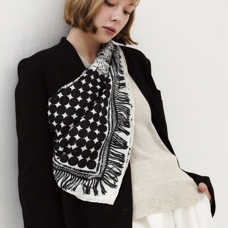 ONSZ Printed Fringe Silk Scarf