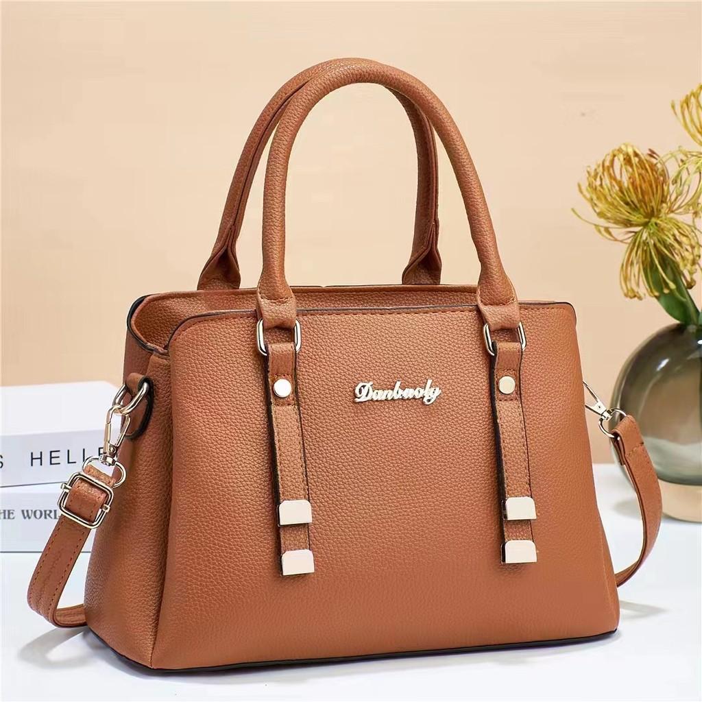 Elegant Pu Material Large Capacity Women's Tote Bag In Stylish Black And Wine Red For Everyday Use