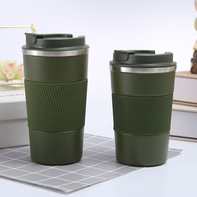 Large Capacity 304 Stainless Steel Coffee Cup with Silicone Sleeve - Double-Wall Vacuum Insulated Travel Mug