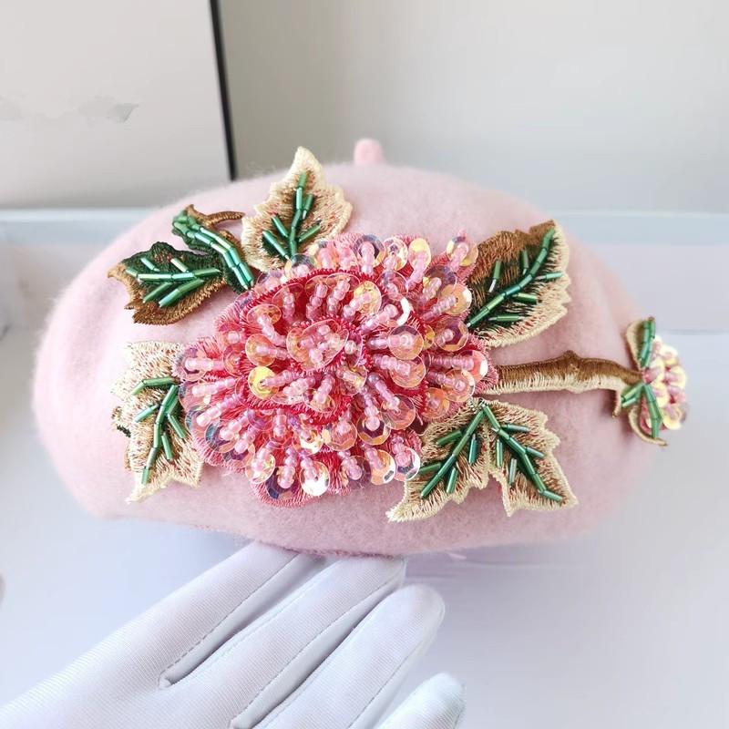 

Ins Chic Winter Wool Designer Sequin Beading Lace Flower Lady Beret Cap Women Leisure Painter Hat