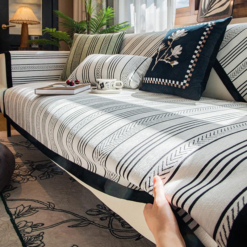 Chenier Sofa Cushion  New Four-Season Universal Non-Slip And Dirt-Resistant Seat Cushion Medium Antique Straight Row Sofa Cover Towel