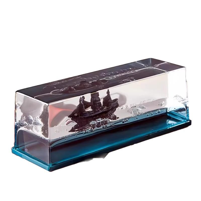 Newcomer Offer: Titanic Fluid Drift Bottle Desk Ornament - Premium Accessory