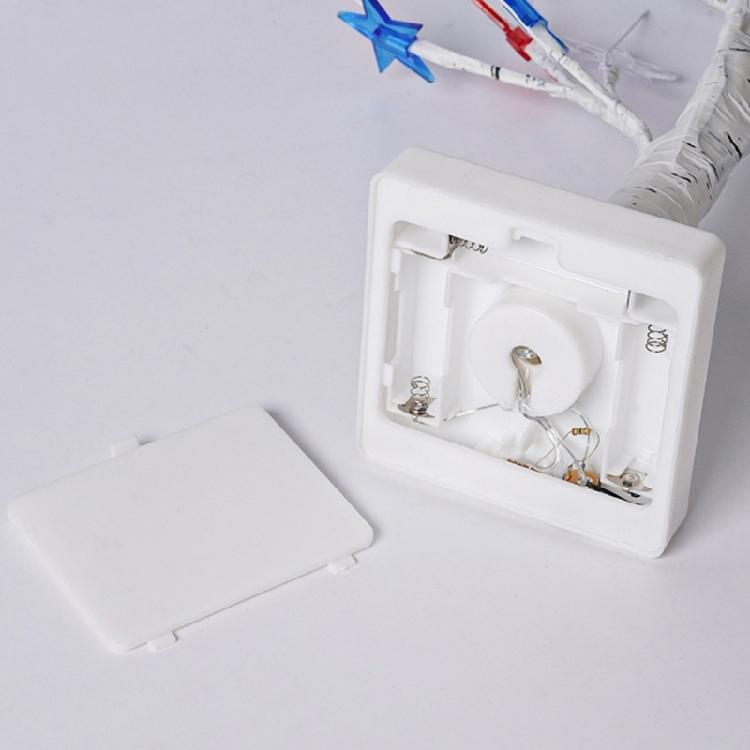 Glowing Plastic Patriotic Tree LED Light Illuminated LED Independence Day Tree Ornament For Tabletop Shelf and Garden