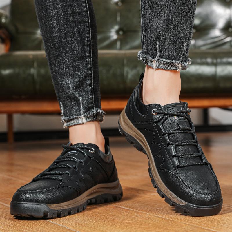 Leisure Outdoor Hiking Low Top Shoes, Autumn and Winter Men's Sports Leather Shoes, Lace Up Style, Anti Slip Hiking Travel Shoes