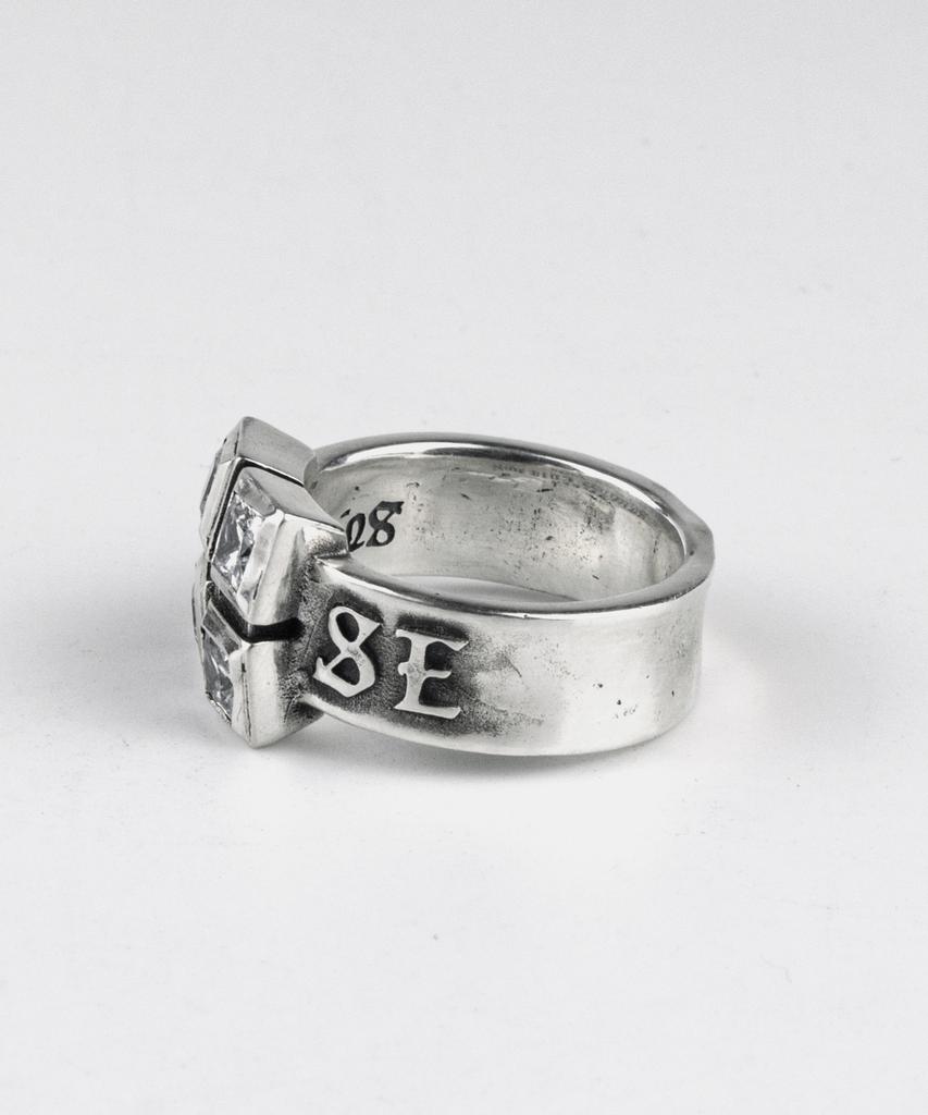 Sheen666 Dum Series Foursquare Ring White Cubic (B Type)