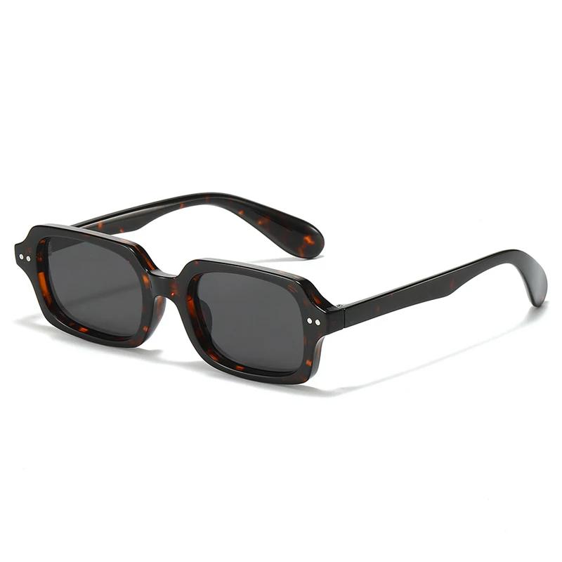 SO&EI Retro Small Rectangle Men Rivets Sunglasses Fashion Jelly Color Gradient Shades UV400 Women Sun Glasses