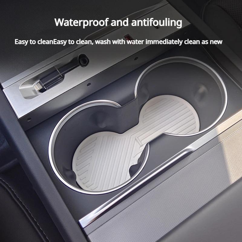 Central Control Water Cup Pad for Tesla Model Y LAUNCH 2025/Model 3 Highland Silicone Drink Coaster Antiskid Cup Mat Accessories