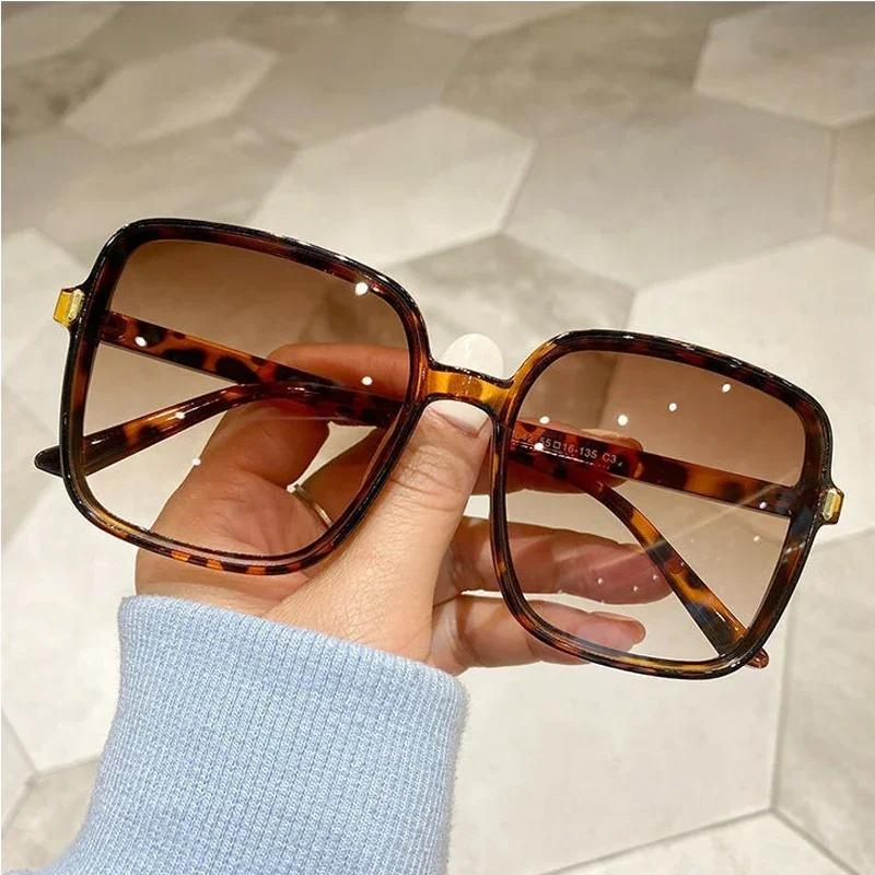 Outdoor Sunglasses Gradient Square Decoration Black Large Frame Transparent Trend Sunglasses  Oversize Fashion Glasses