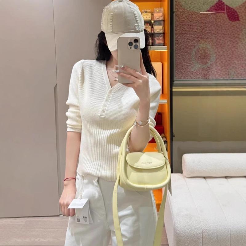 Spring New Collar Temperament Fashionable Simple Versatile Wool Knitted Sweater Women's Clothing Age-reducing Slim-fitting and Thin Top