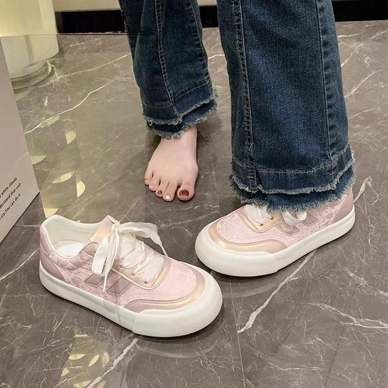 Fashion Spring Autumn Round Toe Ladies Footwear On Sale Korean Cheap Y2k Fashion Trends 2025 39 Original High Quality New Women's Shoes