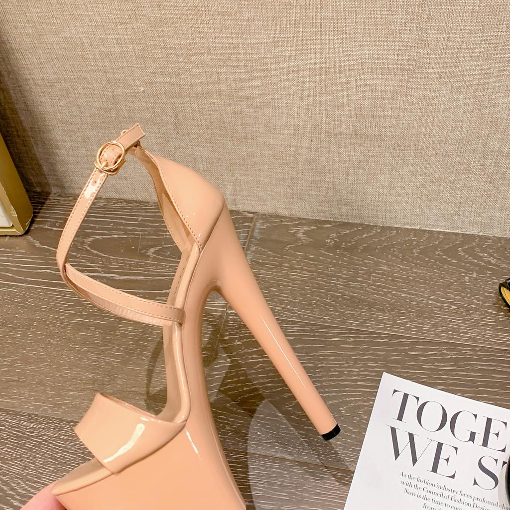 Sommer Damen Sandalen Sexy Pumps Wasserdichte Plateau Hollow Schnalle Lackleder High Heel Sandalen Catwalk Tanzschuhe