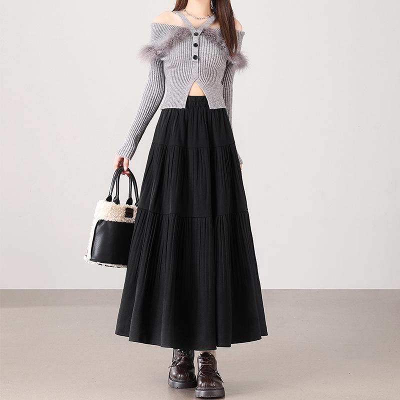 2025 Fall/Winter Layered Woolen Flare A-Line Skirt - Slimming, High-Waist, Long Design