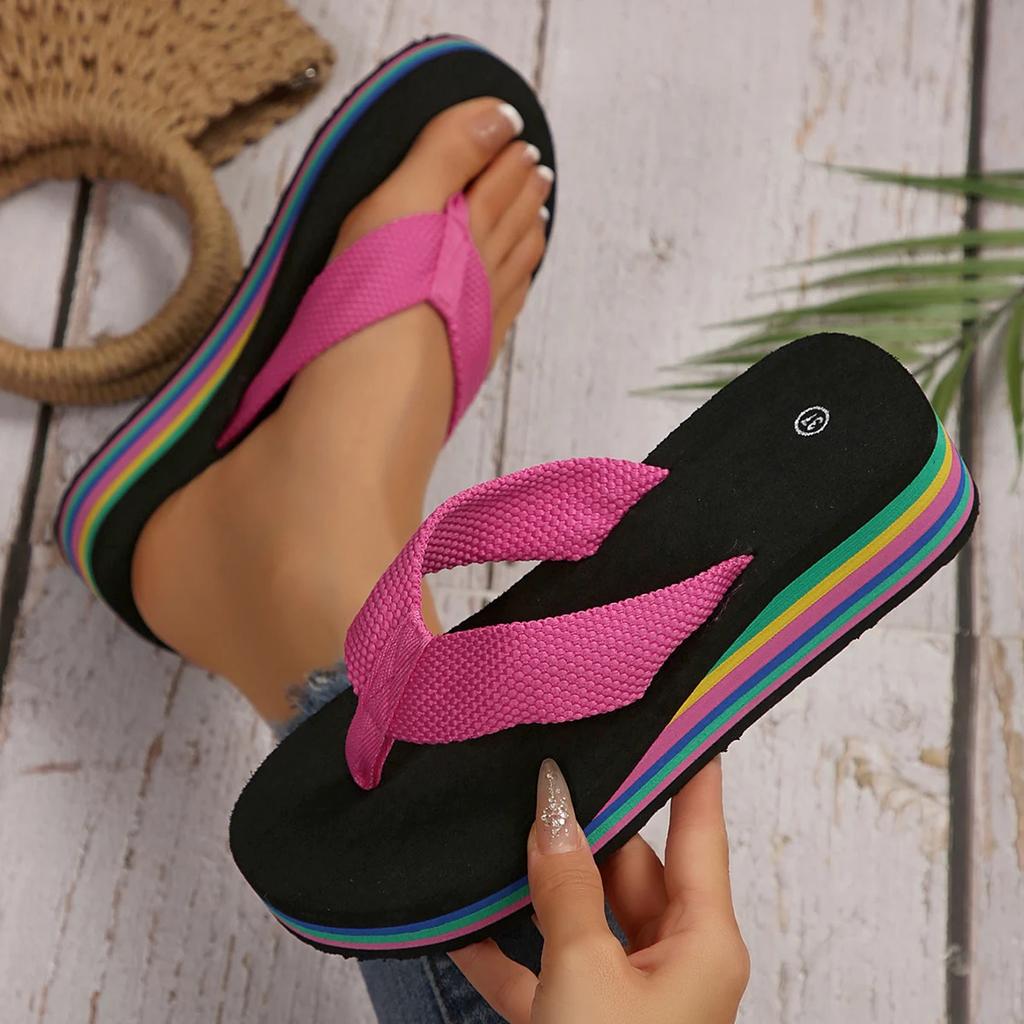 Mode Frauen Trend 2025 Neue Plateausandalen Outdoor Flip Flops Strand Designer Schuhe Frauen Bequeme Slipper Pantoletten Frauen