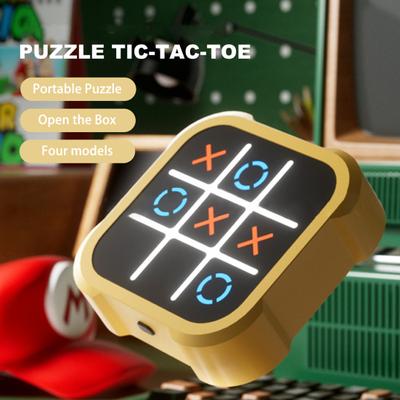 Çocuklar Elektrikli Oyun Konsolu Oyuncak 3'ü 1 Arada XO Bulmaca Soket Satranç Hafıza Oyunu Taşınabilir Eğitici El Oyun Makinesi Yürümeye Başlayan Çocuklar Erkek Kızlar Hediye