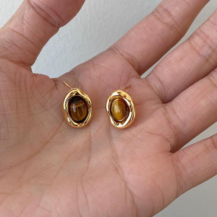 Brown Oval Resin Bead Stud Earrings for Women Golden Metal Square Frame Earrings Vintage Trendy Jewelry Gift