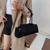 Light Luxury Brand Design Shoulder Bag Retro Tote Bag New High-end Underarm Bag Stylish Versatile Commuter Bag CLE