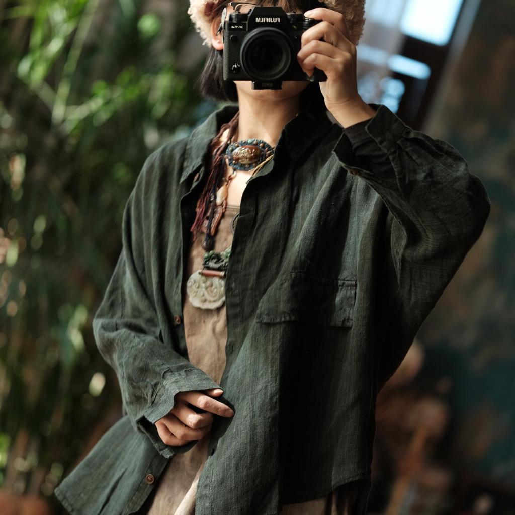 Luo Gu Ni Women's Artistic Retro Green Linen Blend Shirt SB2966