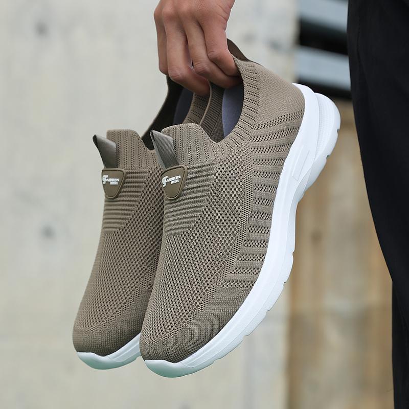 

Мужская обувь Роскошный дизайнерский повседневный с шипами Летние мокасины Слипоны Обувь Мужская обувь для продажи летом Повседневные кроссовки 39