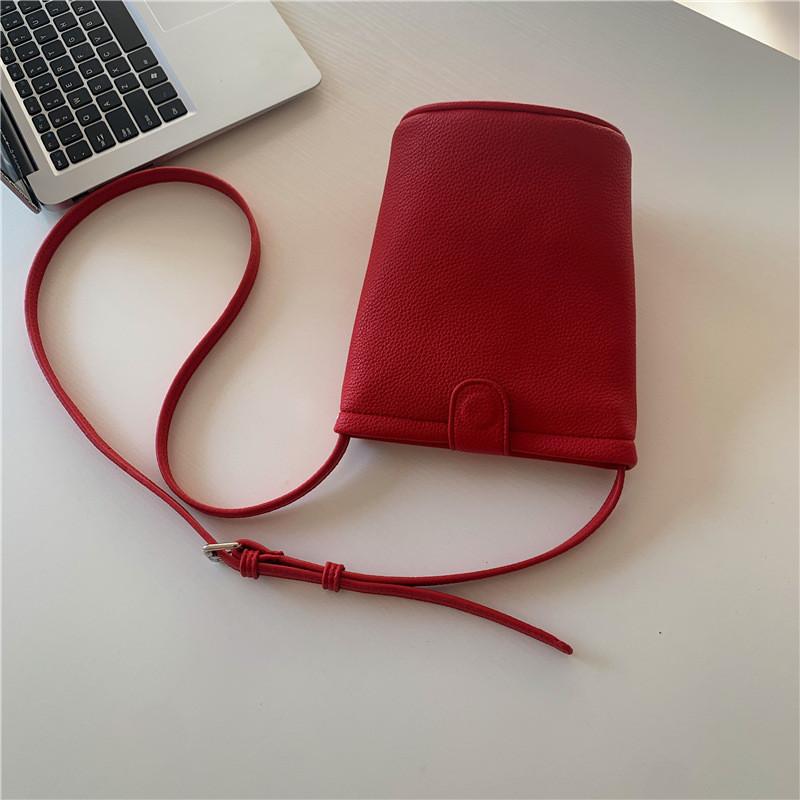 IELGY Корейская версия простой красной сумки-ведра — фото 4