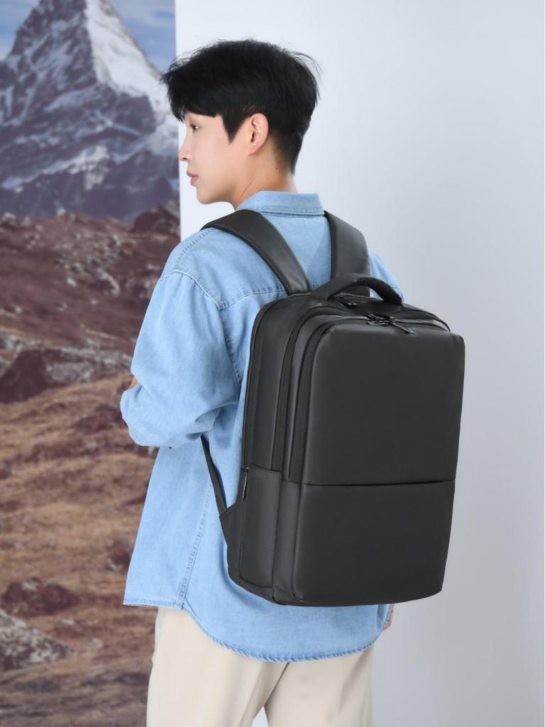 Men's Crossbody Laptop Backpack: Stylish, Spacious, and Ideal for Travel & Commuting
