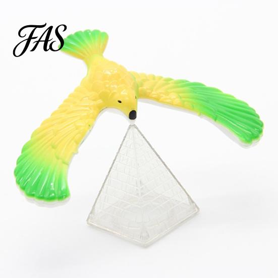 Kid Educational Toy Plastic Nature Gravity Pyramid Balance Bird Eagle